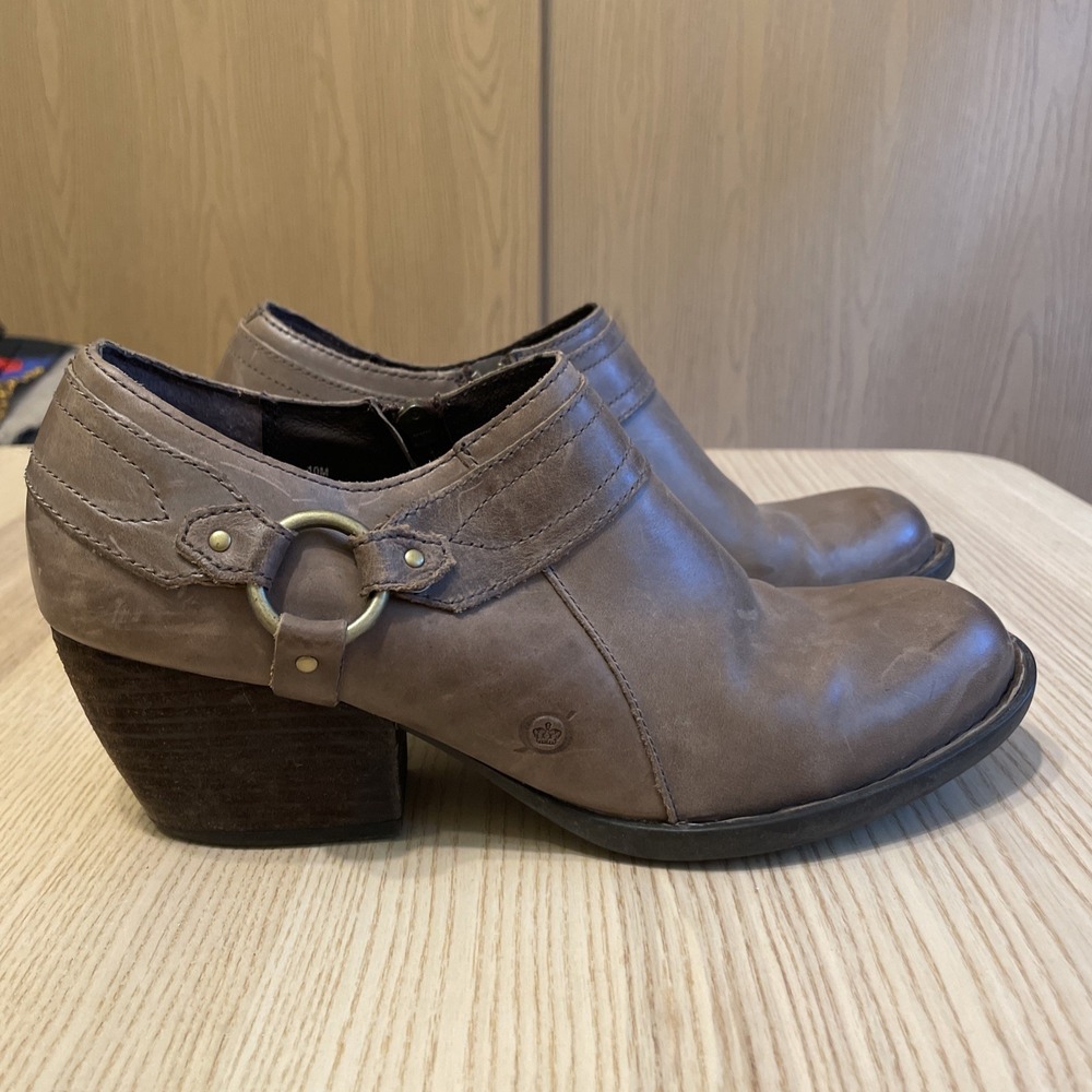 Born Zowy Taupe Leather Harness Ankle Booties Women's Size 10 Western Shooties